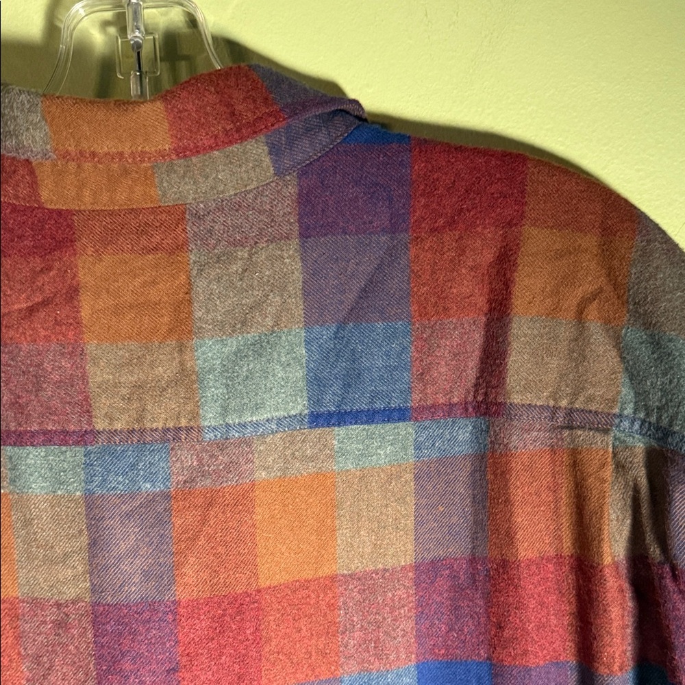 Patagonia Men's Plaid Flannel Shirt - Multi-Color Large - Picture 9 of 11